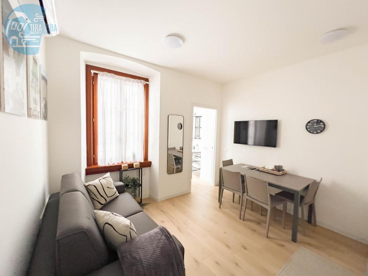 트리에스테 Piazza Della Borsa 3C Tirabora Short Rent 아파트 외부 사진