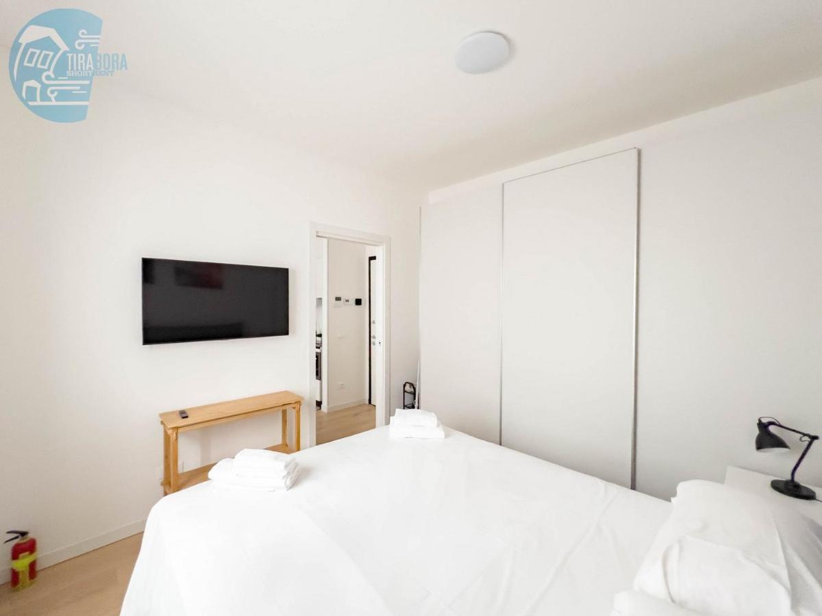 트리에스테 Piazza Della Borsa 3C Tirabora Short Rent 아파트 외부 사진