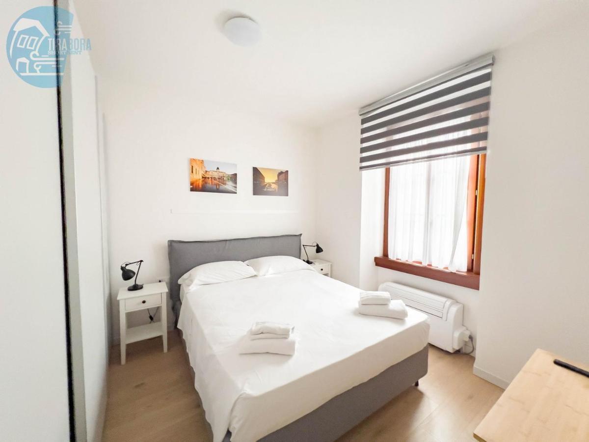 트리에스테 Piazza Della Borsa 3C Tirabora Short Rent 아파트 외부 사진